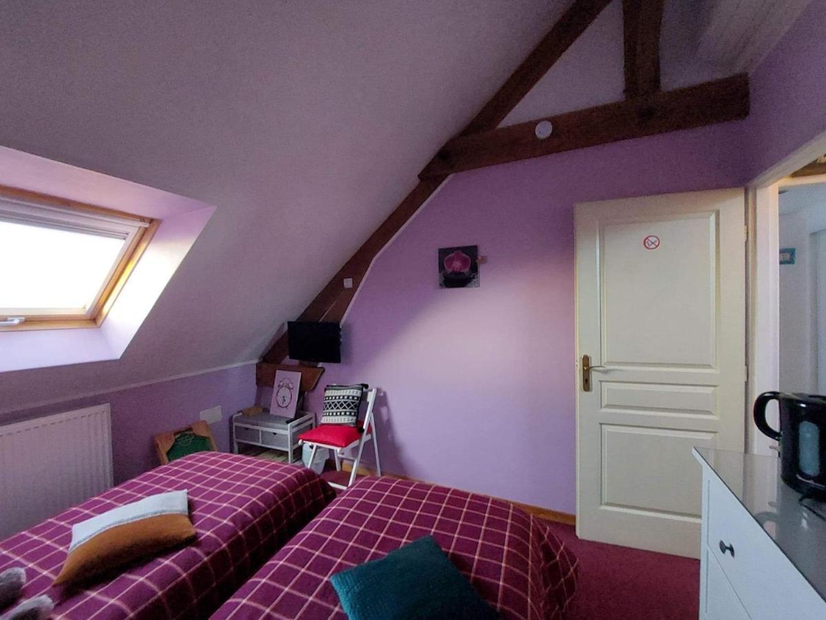 Le Relais De L'Aube Otel Villers-Bretonneux Dış mekan fotoğraf